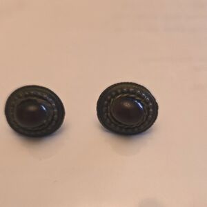 Vintage Style Black and Bronze Stud Earrings